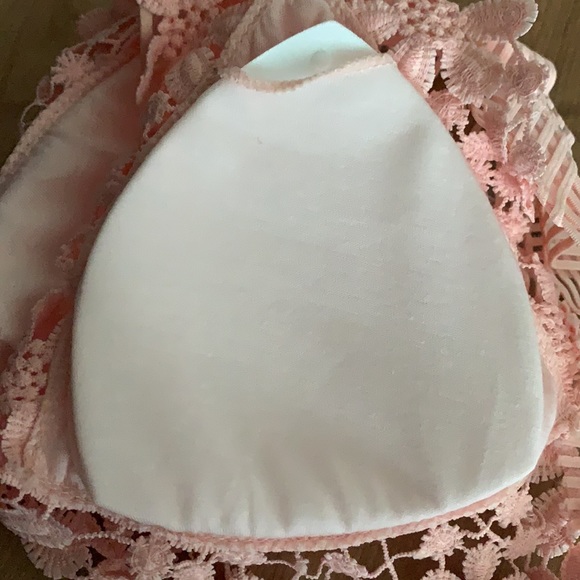 PEACHY PINK GUIPURE LACE CROCHET LONGLINE BRALETTE - Picture 10 of 15